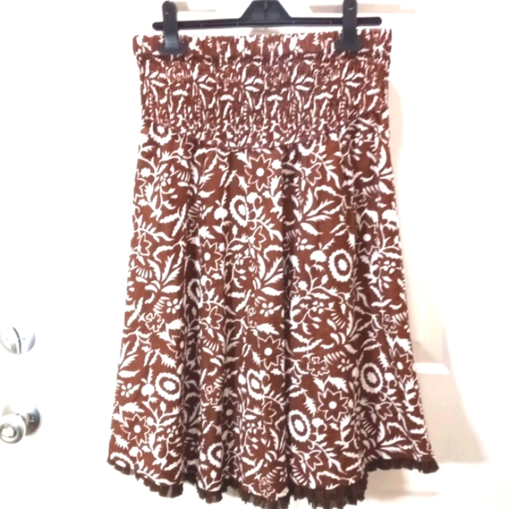Dick & Jayne L.A.  Sz Med Brown/White Floral Midi